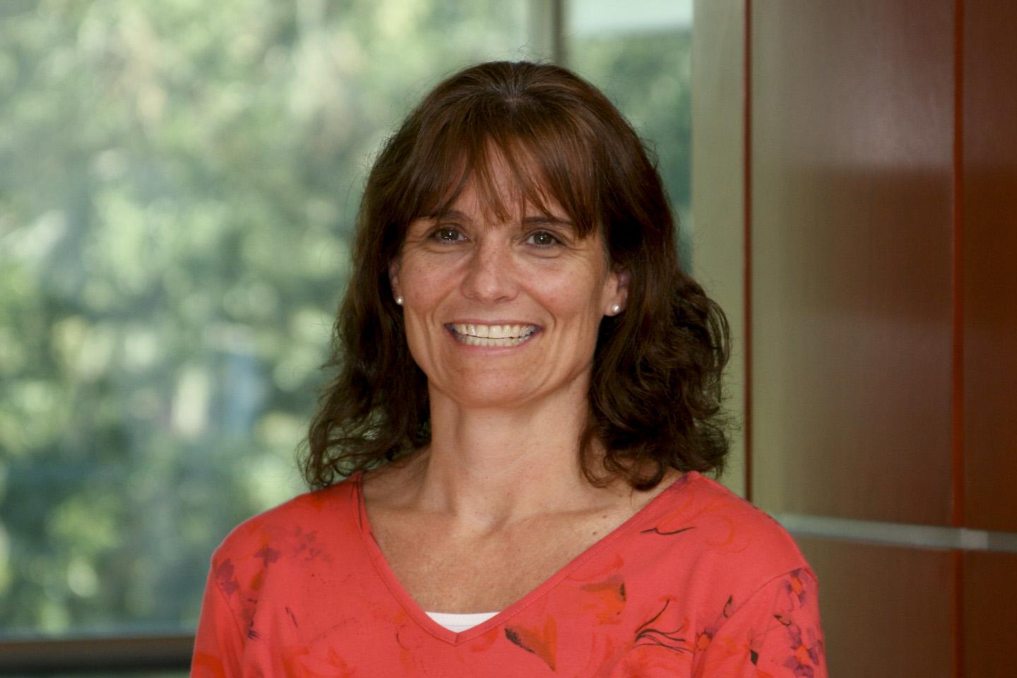 Dr. Kim Capriotti